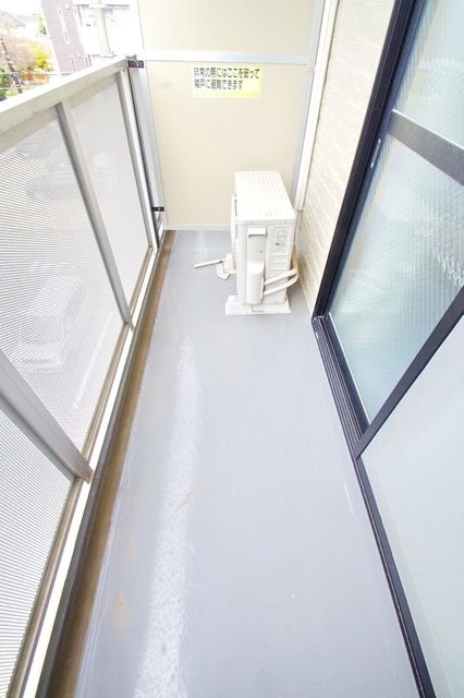 ＪＲ南武線 中野島駅 徒歩13分 3階建 築21年の内装写真