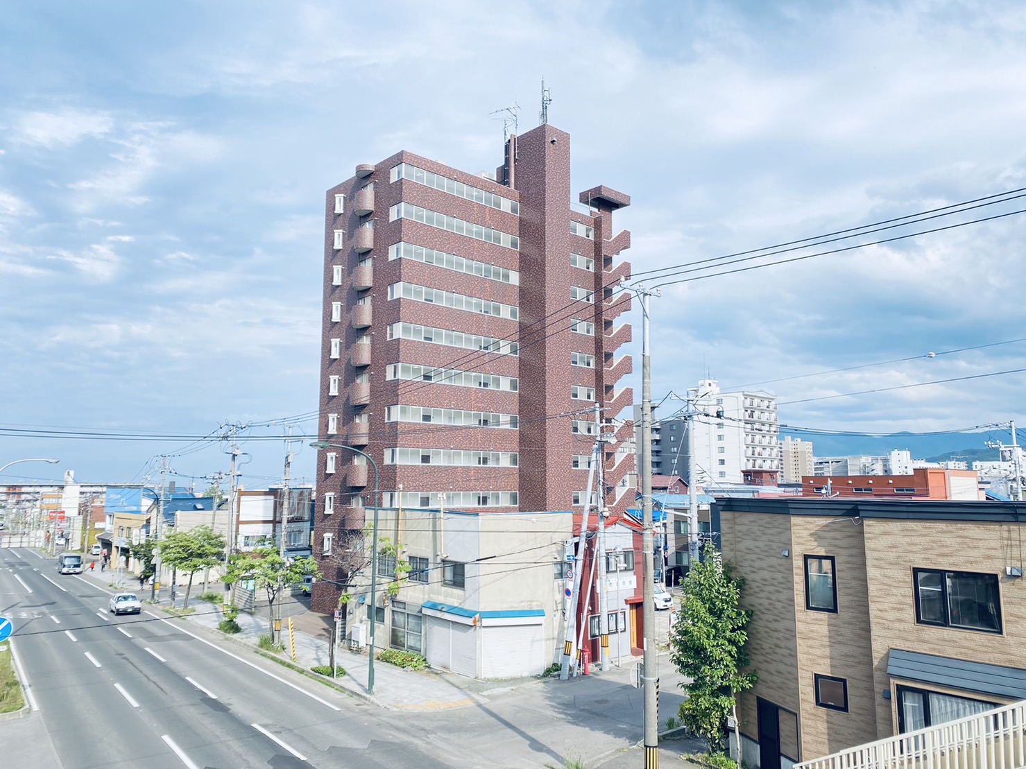 小樽市稲穂のマンションの建物外観
