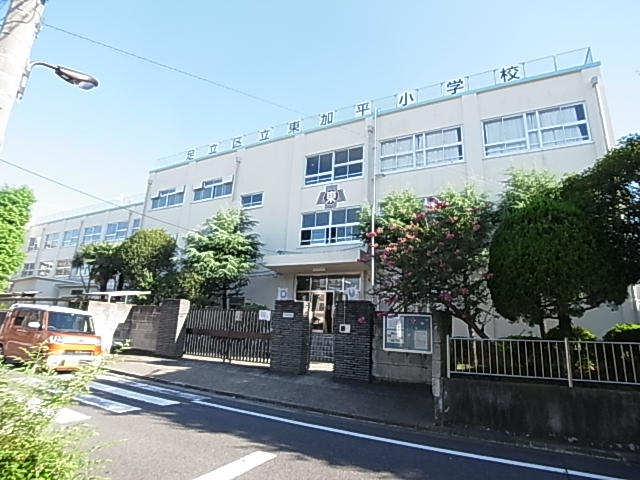 【石山ハイツの小学校】