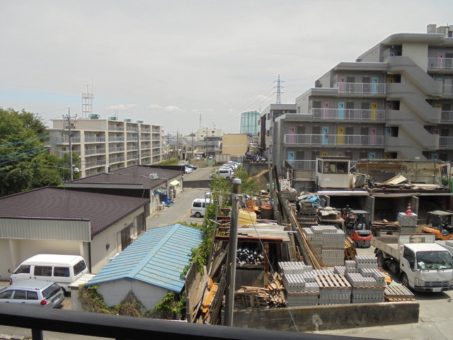 【八王子市小比企町のマンションの眺望】