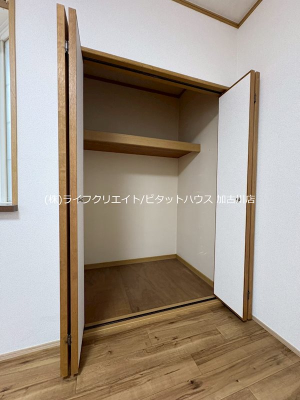 収納　写真は102