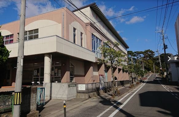 【郡山市字名倉のアパートの小学校】