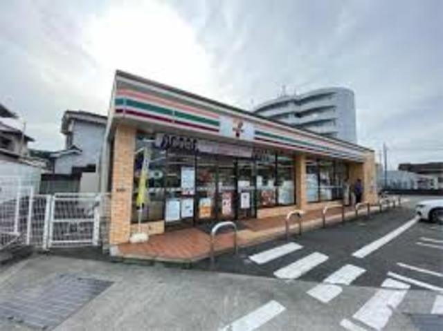 コンビニ　セブンイレブン　姫路八代本町2丁目店（コンビニ）まで876m