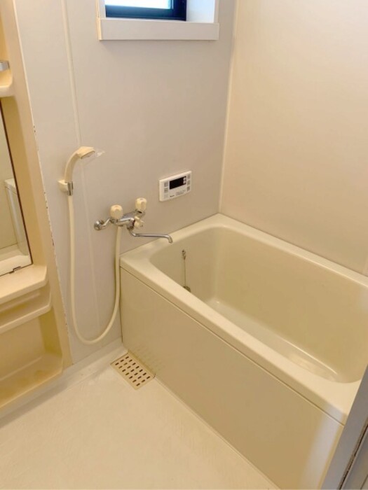 バス・シャワールーム　浴室