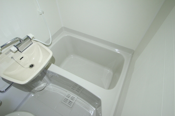 バス・シャワールーム　※別号室の写真です