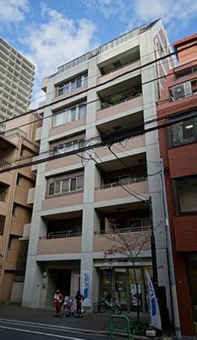 コニファーハウスの建物外観