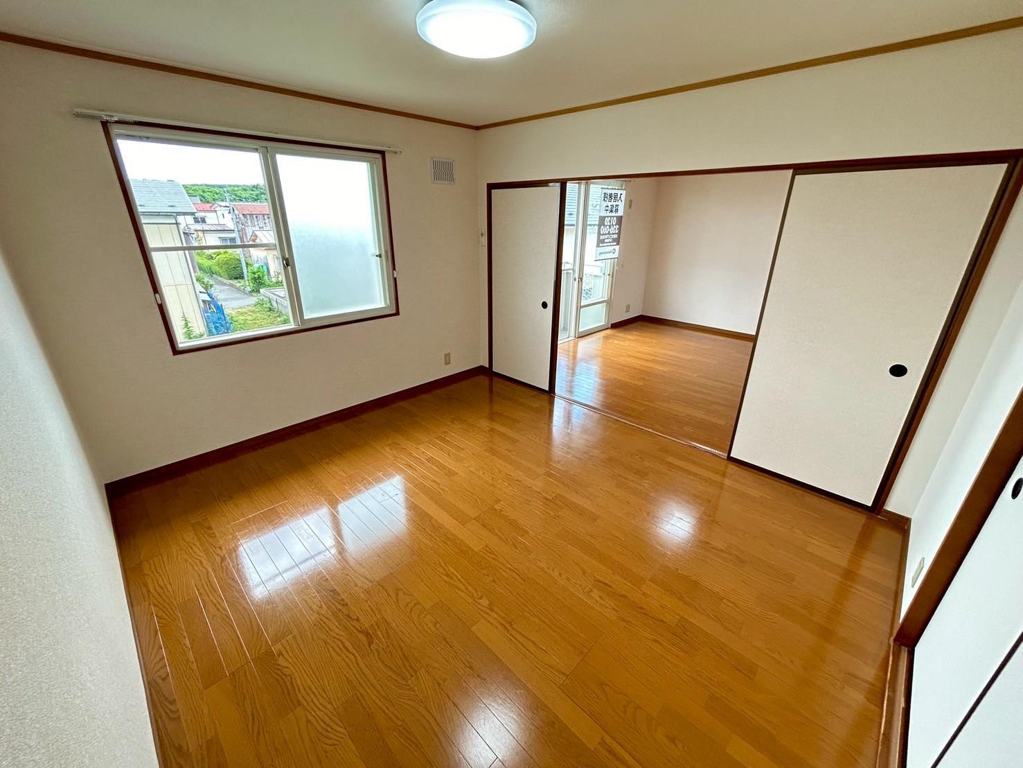 居室・リビング　洋室