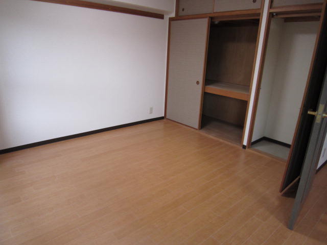 その他部屋・スペース　洋室（同間取部屋参照）