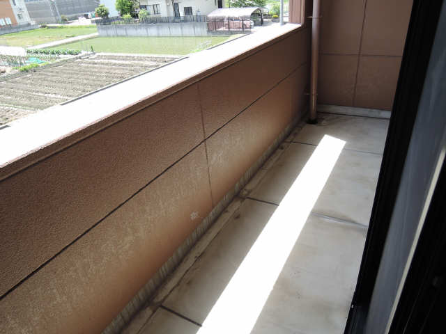 バルコニー　ベランダ