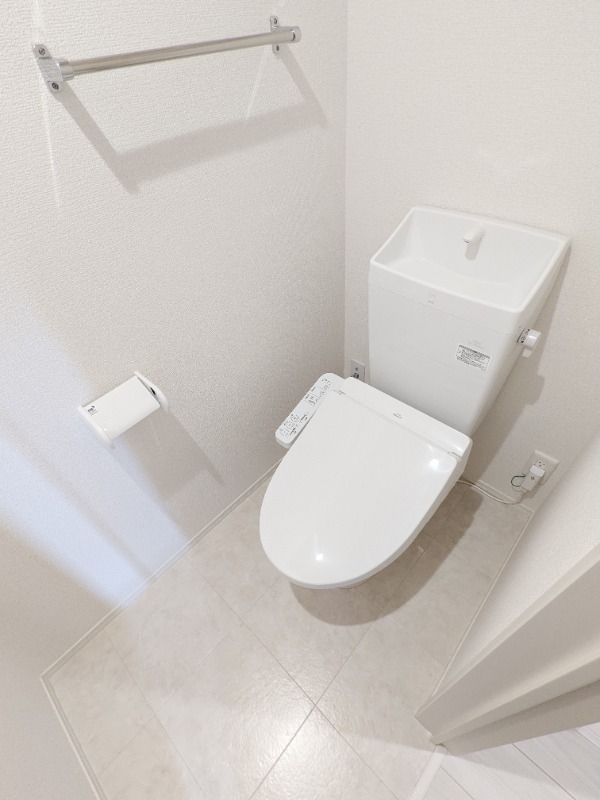 トイレ　図面と現状に相違がある場合には現状を優先