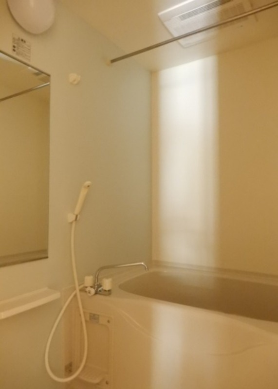 バス・シャワールーム　図面と現状に相違がある場合には現状を優先