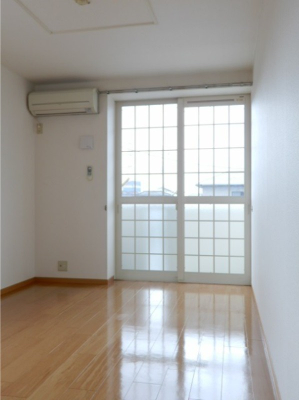 居室・リビング　図面と現状に相違がある場合には現状を優先