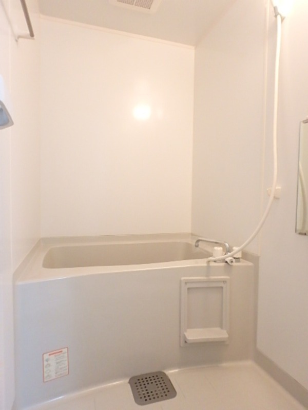 バス・シャワールーム　図面と現状に相違がある場合には現状を優先