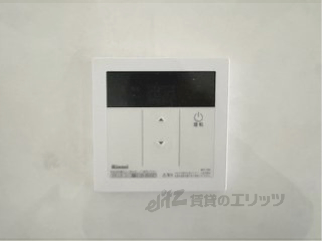 その他設備　給湯器リモコン
