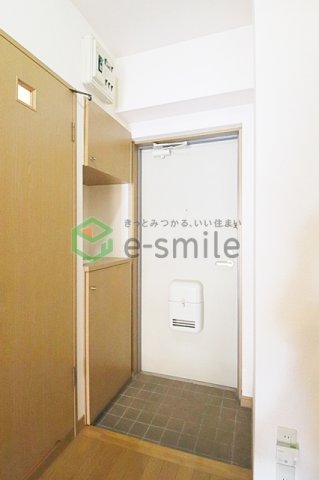 玄関　シンプルで使いやすい玄関です