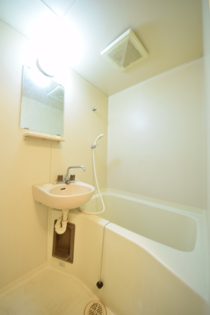 バス・シャワールーム　～今日も１日お疲れ様でした～別部屋参照～