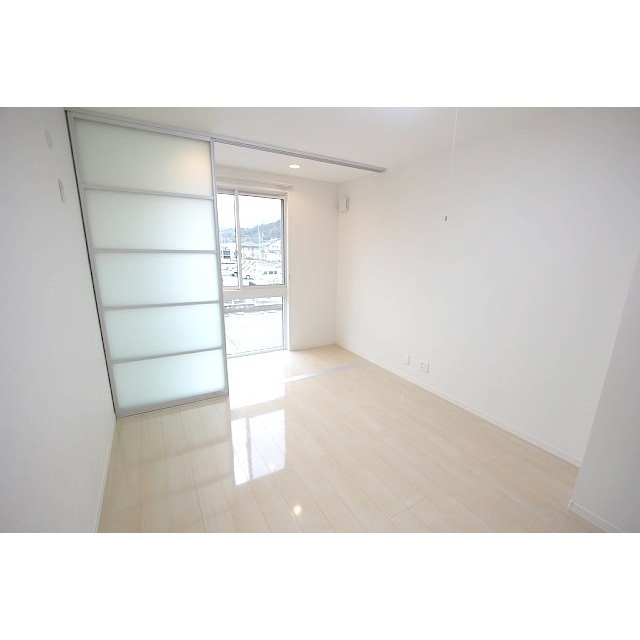 その他部屋・スペース　８帖洋室