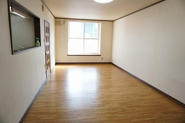 居室・リビング　リビング１