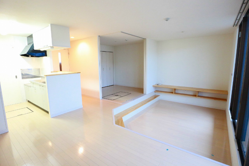 居室・リビング　※別号室