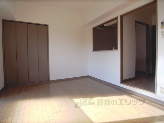 居室・リビング　洋室