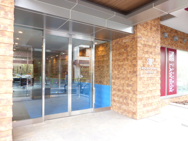 エントランス　エントランス