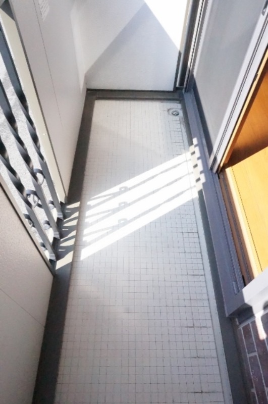 バルコニー　図面と現状に相違がある場合には現状を優先