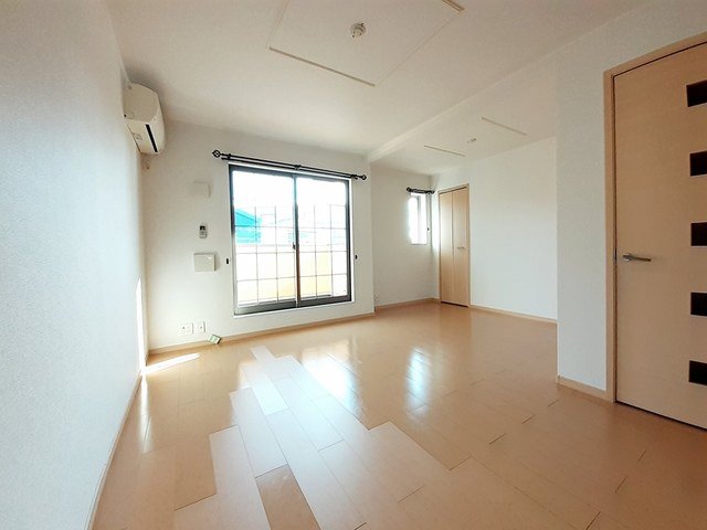 居室・リビング　おしゃれな居間です