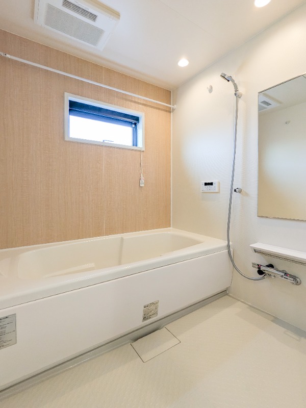 バス・シャワールーム　図面と現状に相違がある場合には現状を優先