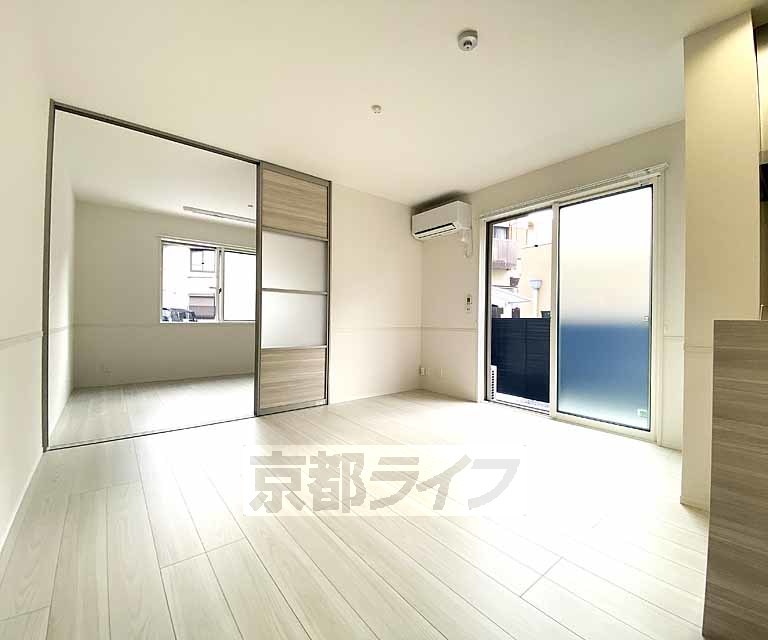 居室・リビング　２０２５年１１月築の物件です