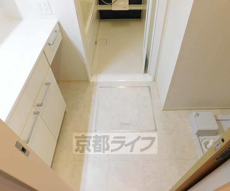 洗面設備　脱衣所広いですよ