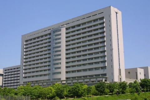 　大阪大学医学部附属病院（その他　563m）