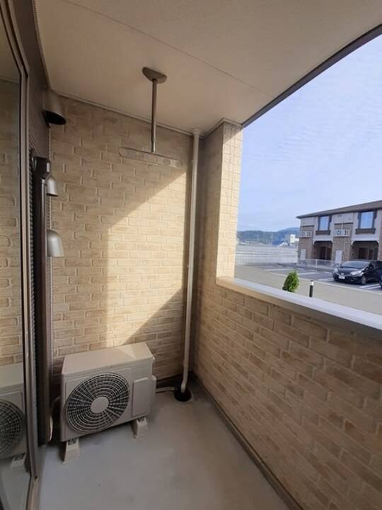 バルコニー　バルコニー