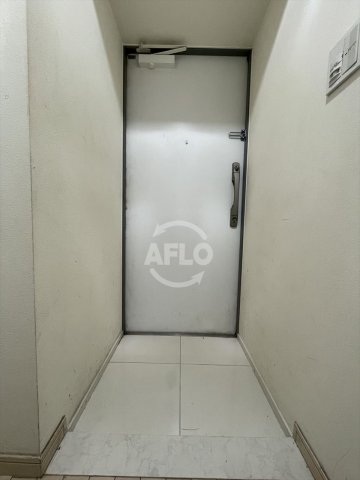 玄関　ダイナシティ北浜　玄関