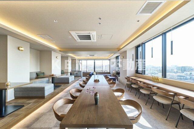 ロビー　建物の内部です