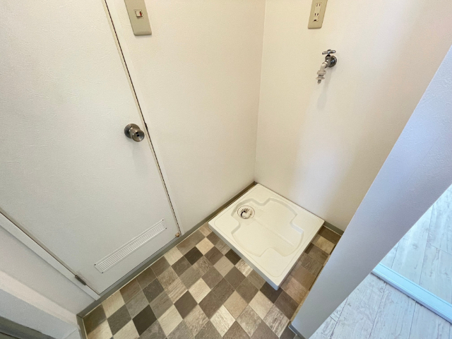 その他　室内洗濯機置場です