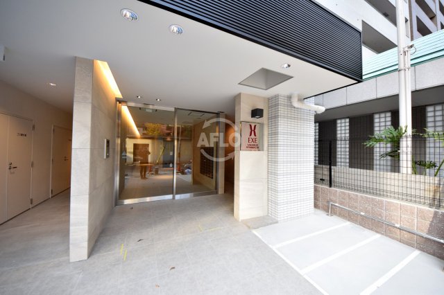 エントランス　エグゼ堺筋本町　エントランス