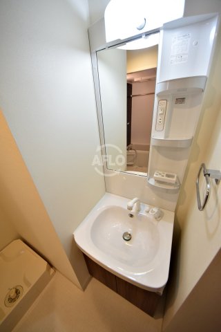 洗面設備　エグゼ堺筋本町　独立洗面台