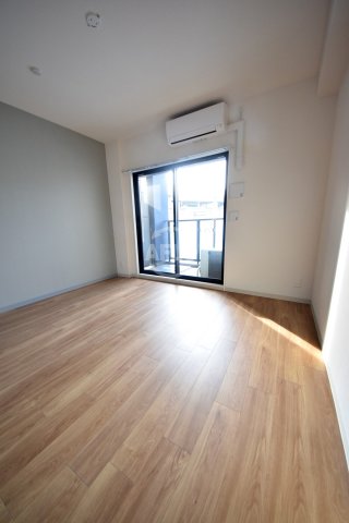 居室・リビング　エグゼ堺筋本町　洋室