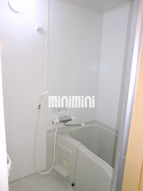 バス・シャワールーム　一日の疲れを癒す場。