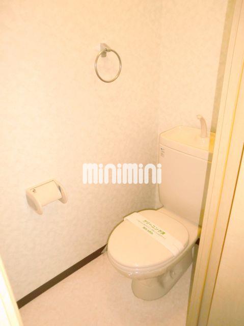 トイレ　清潔感溢れるトイレ。