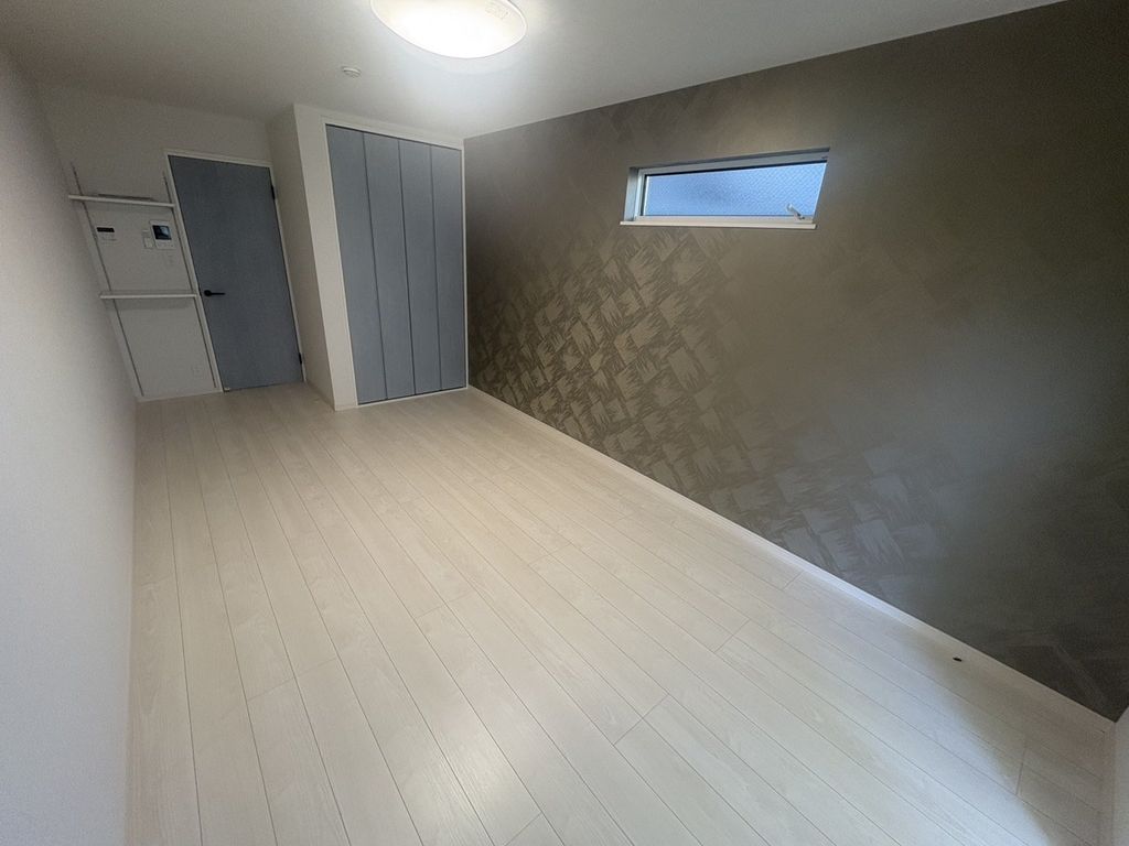 居室・リビング　別部屋参照　現状優先