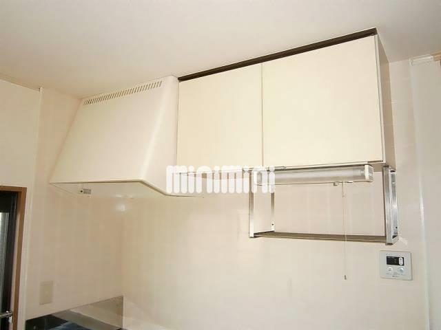 キッチン　室内写真は同タイプの別の部屋です。