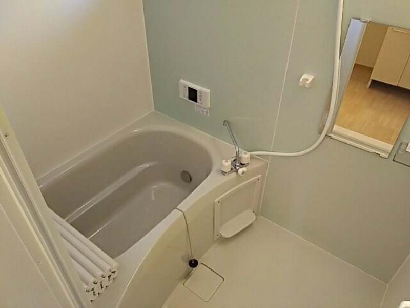 バス・シャワールーム　図面と現状に相違がある場合には現状を優先