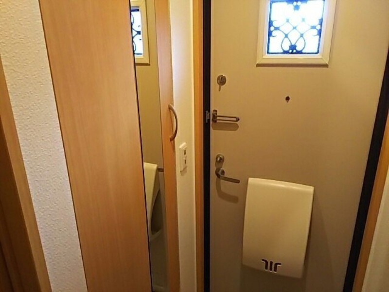 玄関　図面と現状に相違がある場合には現状を優先