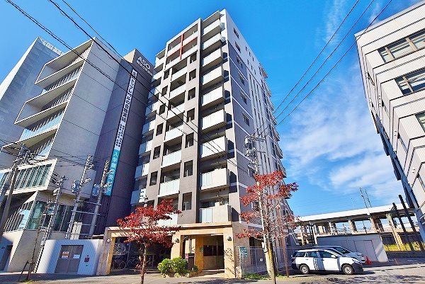 建物外観　★外観★