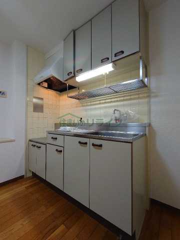 キッチン　香山ビル