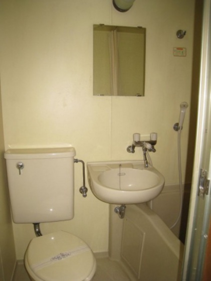 洗面設備　※別の部屋の写真です