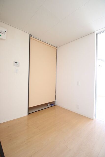 居室・リビング　※別室の参考写真です。