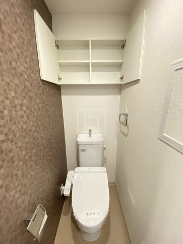 トイレ　セイワパレス玉造駅上　温水洗浄便座