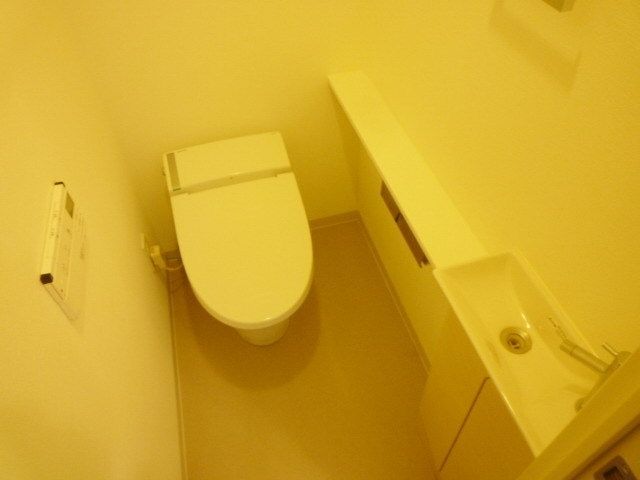 トイレ　★ウォシュレット付き★